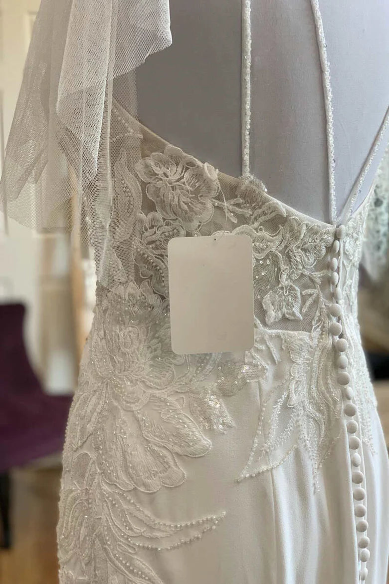 Robe de mariée longue sirène dos nu en dentelle à col rond